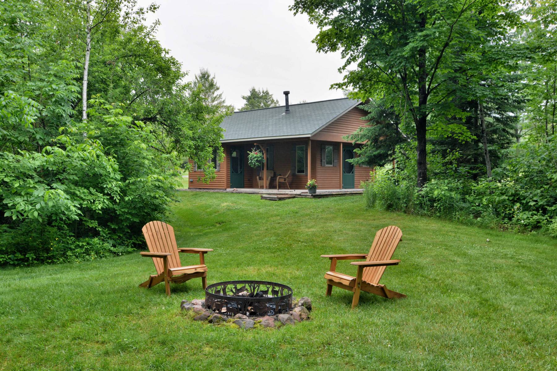Cottage 14 Romantic Cabin With Jacuzzi Tub In Bayfield Wisconsin